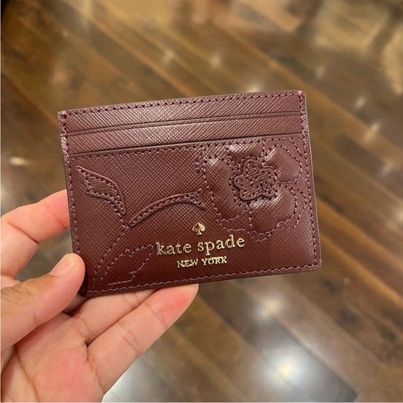 Kate spade Madison Floral Applique Small
Slim Card Holder # KL871 - Picture 1 of 4